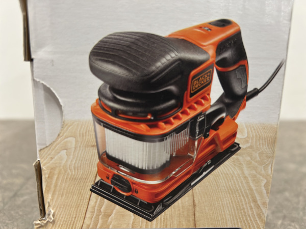 Black & Decker vlakschuurmachine 270W – foto 3 – kavel bij XL Auctions