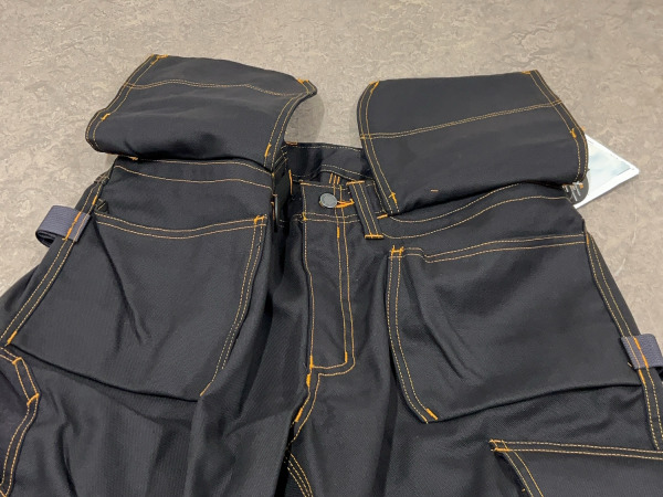 Mascot werkbroek maat 82C50 Almada zwart – foto 4 – kavel bij XL Auctions