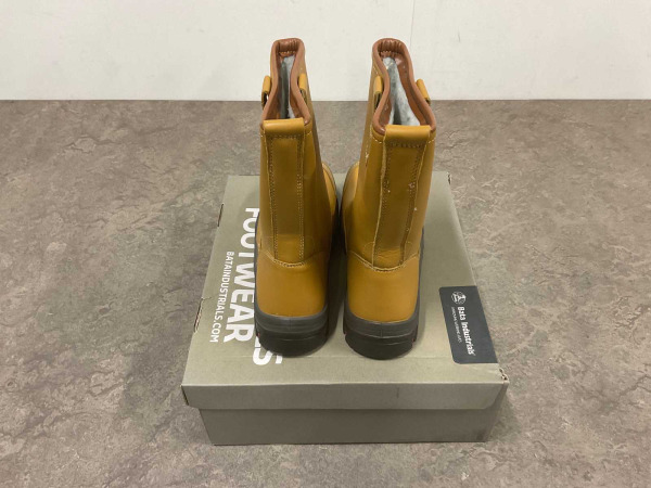 Bata Industries werkschoen Goliath bruin maat 41 – foto 4 – kavel bij XL Auctions