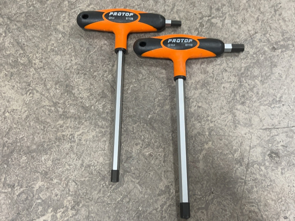 montagegereedschap diverse set 12-delig – foto 9 – kavel bij XL Auctions