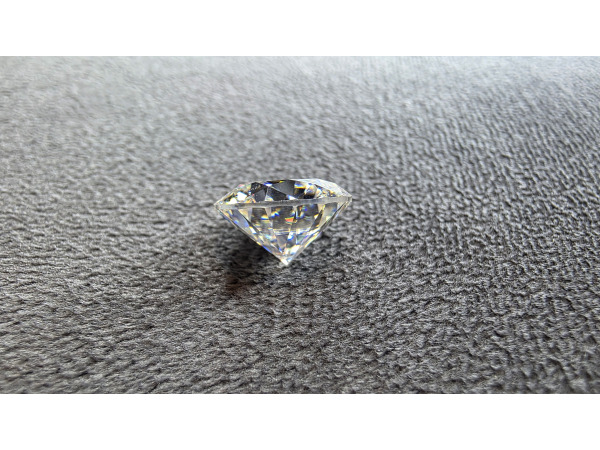 Moissanite briljant 5.00 crt ( GRA gecertificeerd ) – foto 5 – kavel bij XL Auctions
