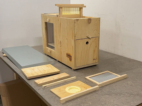 Easy BeeBox bijenkast 75x30x50cm – foto 6 – kavel bij XL Auctions