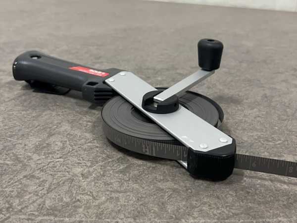 2x Sola meetlint 30m Tracker – foto 3 – kavel bij XL Auctions