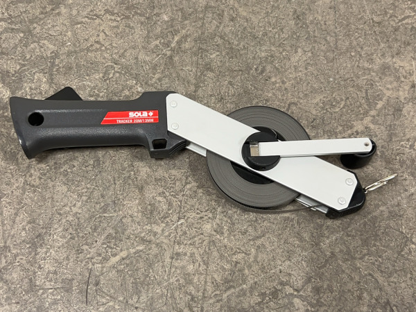 2x Sola meetlint 20m TRR20 – foto 2 – kavel bij XL Auctions