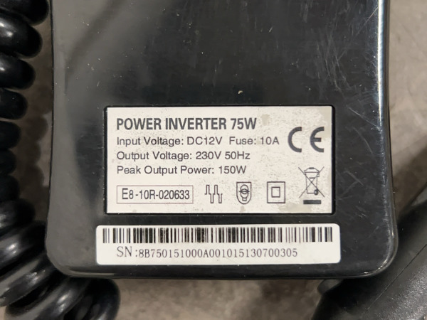 5x Sola KFZ-adapter CC van 12V naar 220V – foto 4 – kavel bij XL Auctions
