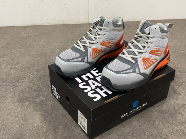 Bata veiligheidsschoen maat 39 S1P SportMates – foto 2 – kavel bij XL Auctions