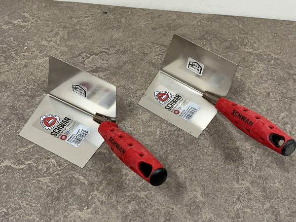 Schwan pleister- en metselgereedschap set 11-delig – foto 2 – kavel bij XL Auctions