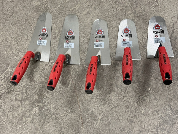Schwan pleister- en metselgereedschap set 11-delig – foto 4 – kavel bij XL Auctions