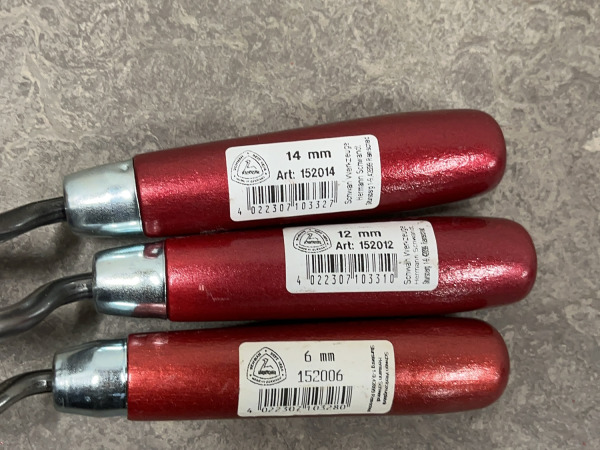 Schwan pleister- en voeggereedschap set 15-delig – foto 9 – kavel bij XL Auctions
