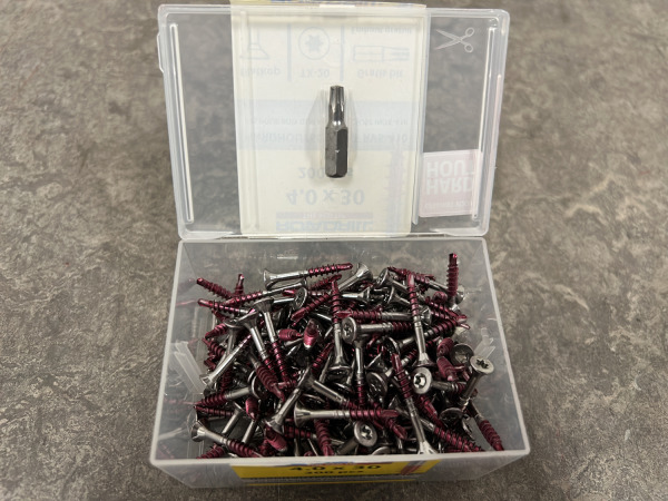 9x Rotadrill hardhoutschroef ø4×30mm RVS-410 TX20 200-delig – foto 3 – kavel bij XL Auctions