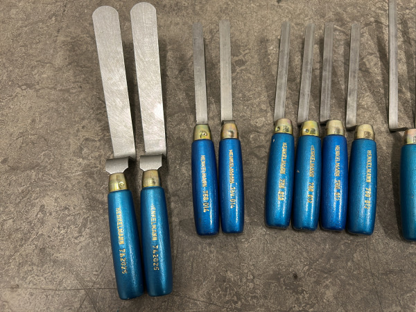 Jung Henkelmann voegspijkers set 21-delig – foto 2 – kavel bij XL Auctions