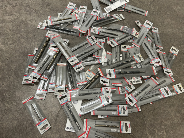 Bosch partij metaalboren – foto 3 – kavel bij XL Auctions