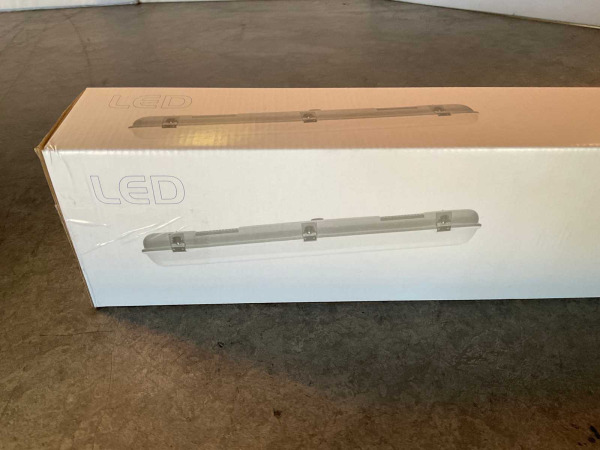 4x Opple armatuur 650mm LEDWaterproof 20W – foto 3 – kavel bij XL Auctions