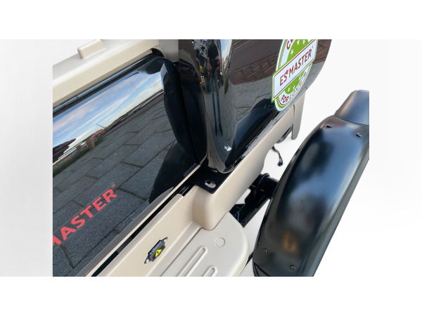 Elektrische scootmobiel – zwart - 25 km/u – foto 9 – kavel bij XL Auctions