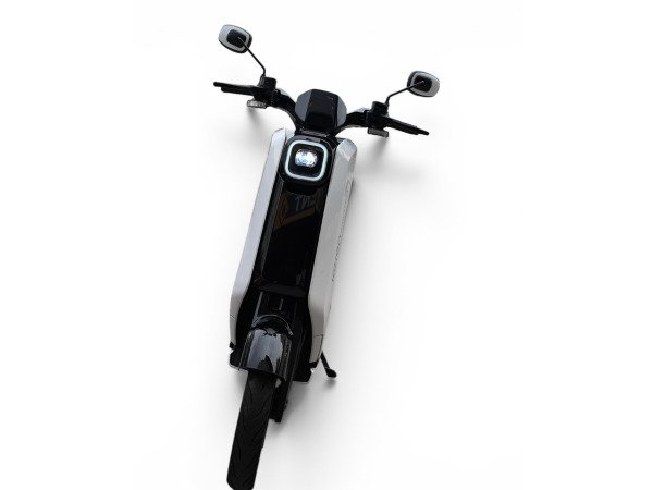 Keren SRT3 elektrische scooter – 24 km/u – foto 3 – kavel bij XL Auctions