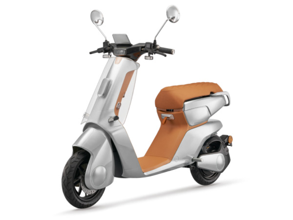 Keren Stardust elektrische scooter – grijs – 45 km/u – foto 3 – kavel bij XL Auctions