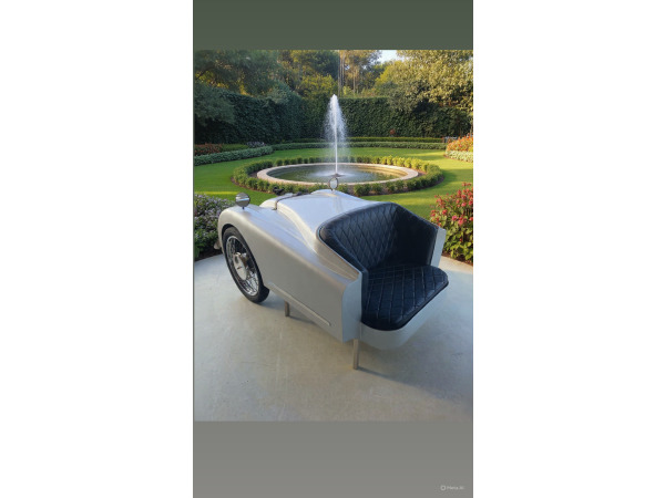 2-delig bankstel "Jaguar XK' – foto 3 – kavel bij XL Auctions
