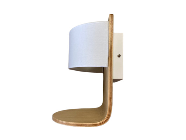 2x Wandlamp ‘Wit’ met USB aansluiting – foto 4 – kavel bij XL Auctions