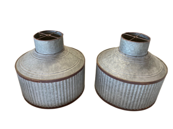 Zinken lampenkappen set – kavel bij XL Auctions