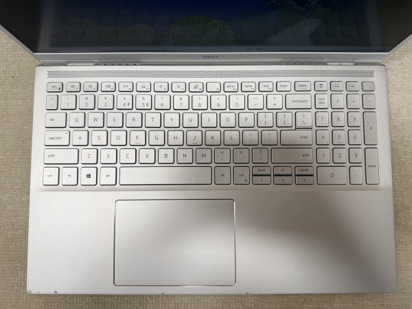 Dell Inspiron 7501 | Core i5-10300H | 16GB | 256GB NVMe – foto 9 – kavel bij XL Auctions