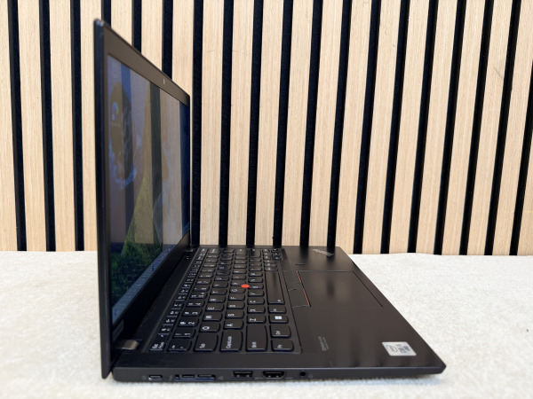 Lenovo ThinkPad X13 Gen 1 | i5-10310U | 16GB | 256GB NVMe – foto 2 – kavel bij XL Auctions