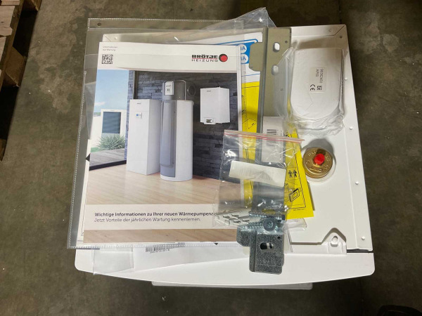 lucht/water-warmtepomp 16kW BLW Split C met verwarmelement – foto 9 – kavel bij XL Auctions
