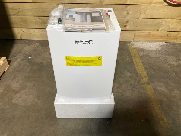 lucht/water-warmtepomp 6kW BLW Mono – foto 8 – kavel bij XL Auctions