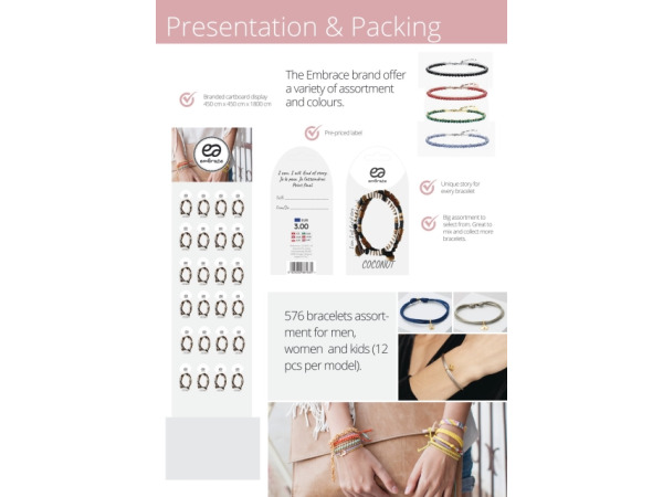 Verkoopdisplay Embrace armbandjes ( 1056 armbandjes) – foto 18 – kavel bij XL Auctions