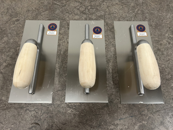 Het Melkmeisje plakspanen- en spackmessen set 8-delig – foto 2 – kavel bij XL Auctions
