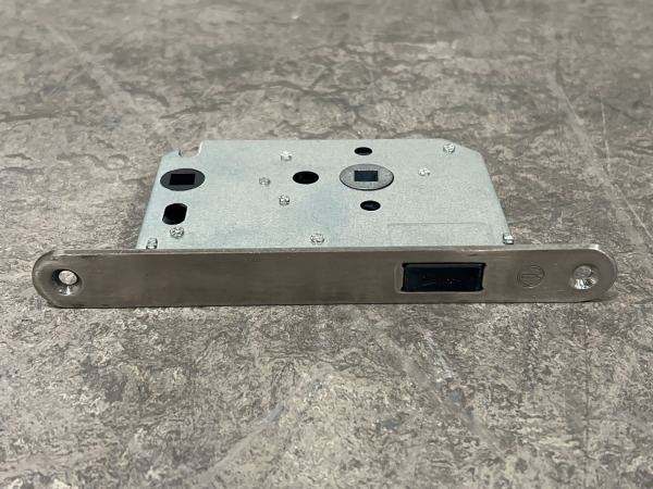 10x Intersteel insteekslot toilet/badkamer met sluitplaat 63/8 – foto 4 – kavel bij XL Auctions