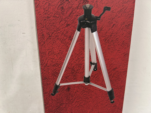 Levelfix kruislijnlaser groen set met statief CL202G – foto 3 – kavel bij XL Auctions