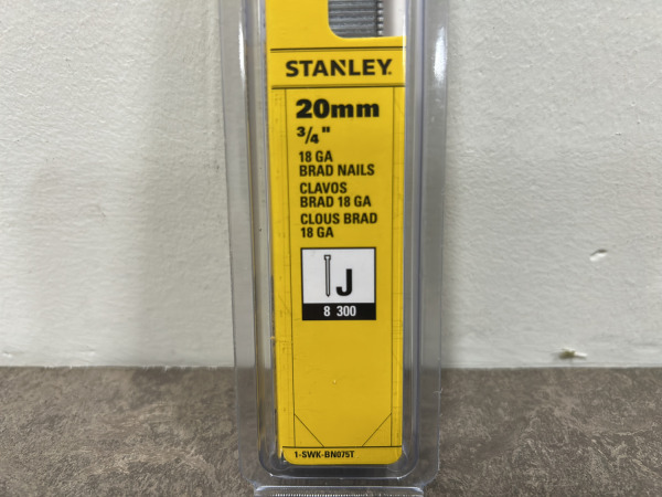 9x Stanley brads 20mm Type J 1000-pack – foto 2 – kavel bij XL Auctions