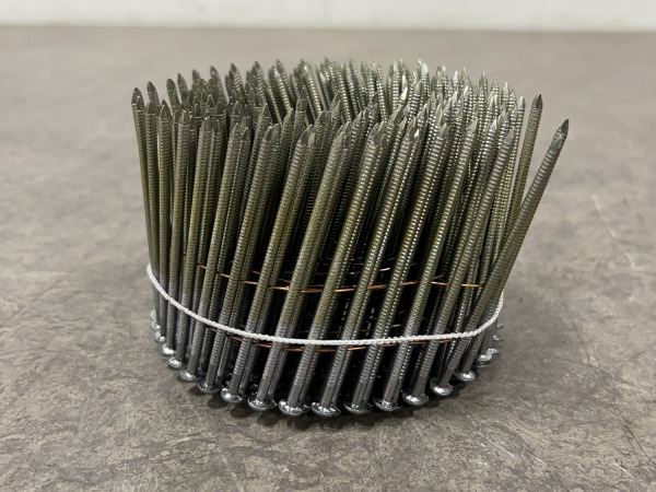 18x Haubold brads op rol 2,8x80mm – foto 4 – kavel bij XL Auctions