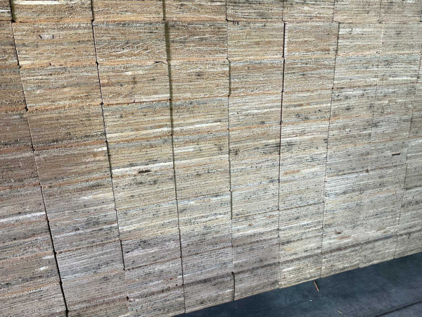 14x Vuren balk verlijmd 300x7,5x5cm – foto 4 – kavel bij XL Auctions