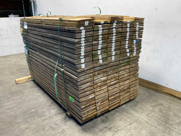 100x Grenen plank geschaafd 180x20x2cm – foto 4 – kavel bij XL Auctions
