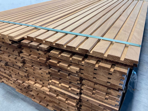 25x ThermoWood Ayous Rib3 gevelbekleding 210x14x1,7cm – foto 6 – kavel bij XL Auctions