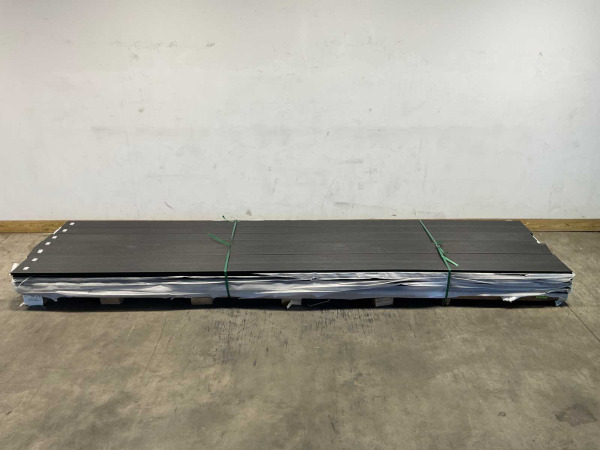 15x Composiet plank 2,3x14,5x420cm zwart – foto 2 – kavel bij XL Auctions