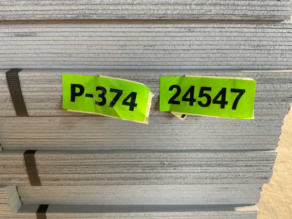 1008x Cedral leisteen 3G - betongrijs - 60x32cm – foto 9 – kavel bij XL Auctions