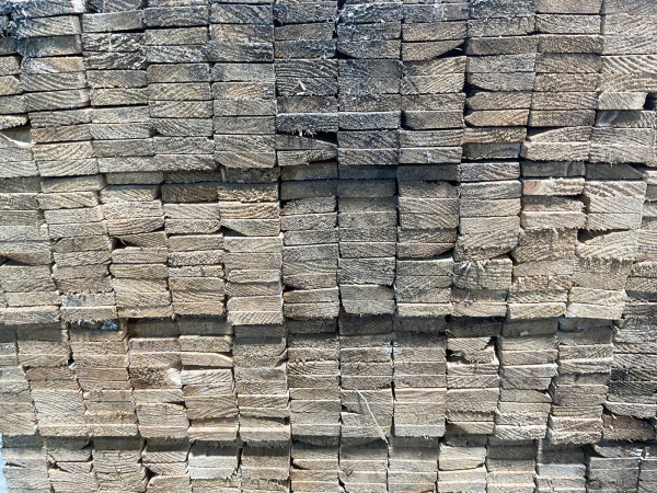 300x Vuren lat geschaafd 300x3,8x1,1cm – foto 6 – kavel bij XL Auctions