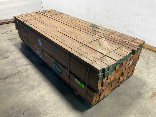 160x Azobé hardhouten tuinpaal FAS gepunt 275x6x6 cm – foto 2 – kavel bij XL Auctions