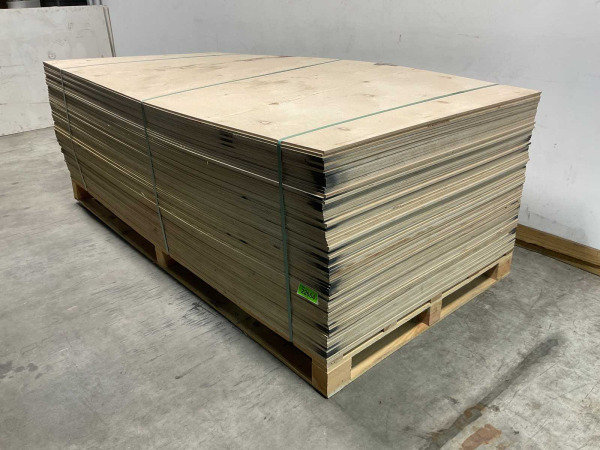 10x Multiplex-plaat 250x125x0,9cm – foto 4 – kavel bij XL Auctions