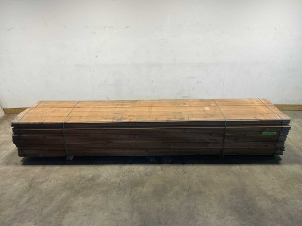 15x Douglas plank blokhutprofiel 400x19,5x2,8cm – foto 2 – kavel bij XL Auctions