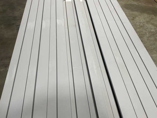 10x Hardhouten raamhout profiel-RO - 590x7,8x5,4cm – foto 3 – kavel bij XL Auctions