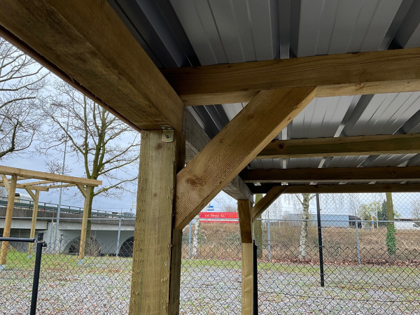 Vrijstaande carport 750x520x247cm – foto 8 – kavel bij XL Auctions
