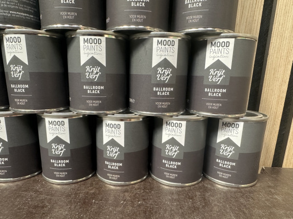 24x Mood Paints Krijtverf Ballroom Black 100 ml – Voor Muren – foto 2 – kavel bij XL Auctions