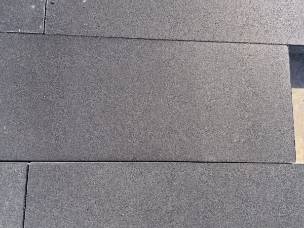 23,04 M2 Betontegel Black 30x120x6 Cm – foto 5 – kavel bij XL Auctions