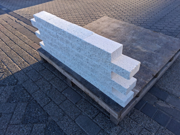 448x Muurblok Beton Noors Marmer 24x11,5x7,1 Cm – foto 3 – kavel bij XL Auctions