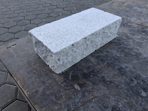 448x Muurblok Beton Noors Marmer 24x11,5x7,1 Cm – foto 8 – kavel bij XL Auctions