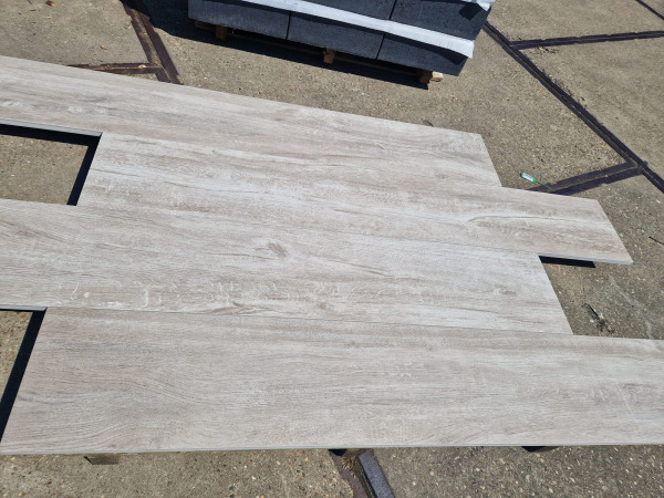 25,92 M2 Keramische Tegel Houtlook 180x30x2 Cm – foto 5 – kavel bij XL Auctions