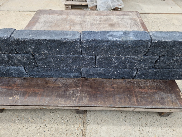 60x Muurblok Antraciet 12x15x50 Cm – foto 3 – kavel bij XL Auctions